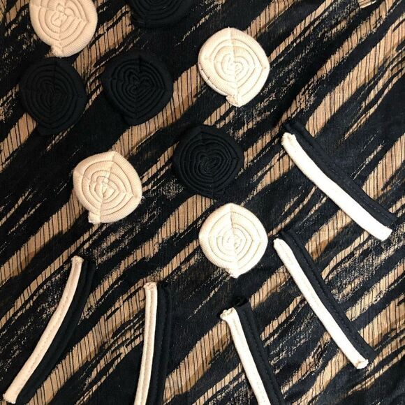 Fun Lagenlook, Artistic, Black & Tan Corduroy Appliqué Tunic Top/Vest Size M - Picture 5 of 13